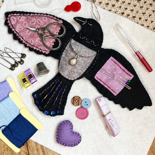 🔥Last Day 49% OFF🖤"Raven' s Keepsake – Guardian of Stitches”