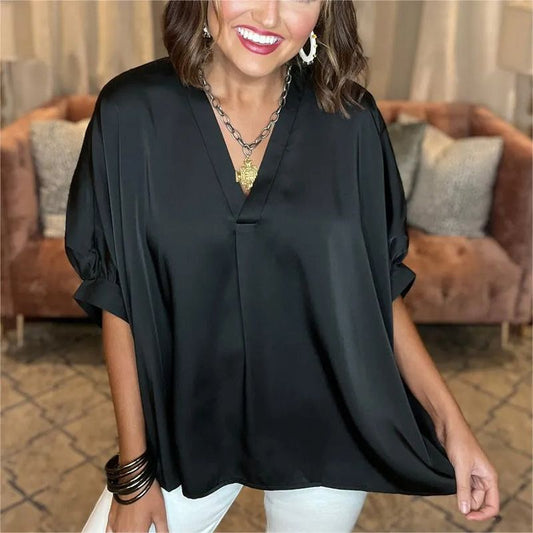 🔥Don't miss your 48% off! 🔥Classic women's blouse in silk satin with a V-neckline and short sleeves