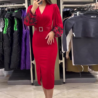 🔥2024 New Arrival💝Women’s Elegant V-neck Dress in Red